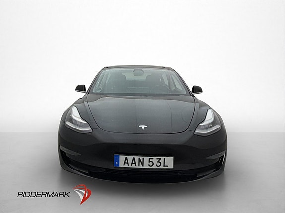 Tesla Model 3 2 of 30