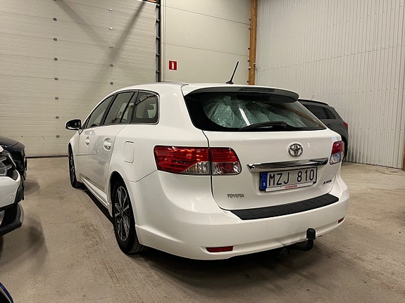 Toyota Avensis 6 of 20