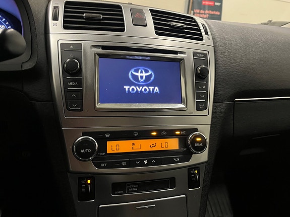 Toyota Avensis 17 of 20