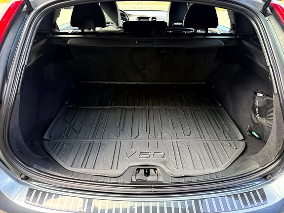 Volvo V60 11 of 14