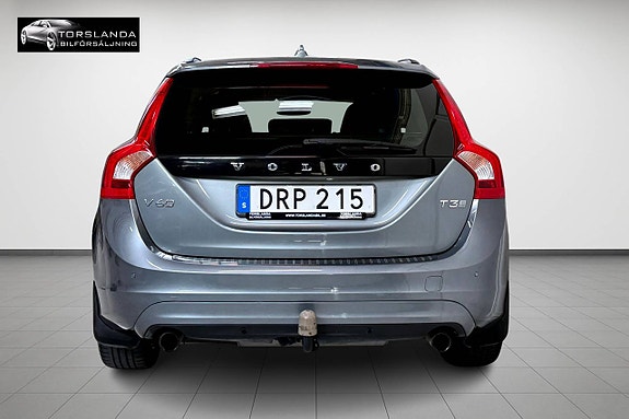 Volvo V60 7 of 14