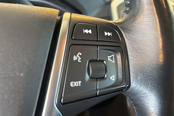 Volvo XC60 19 of 27
