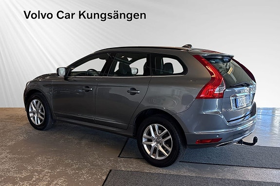 Volvo XC60 4 of 27