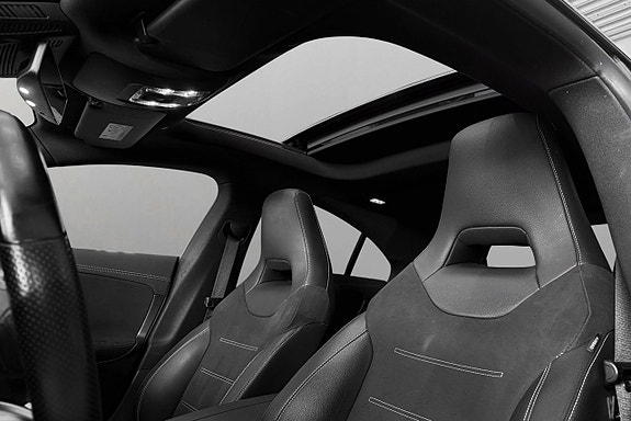 Mercedes-Benz CLA250 e 19 of 28