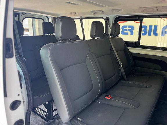 Renault Trafic 5 of 6