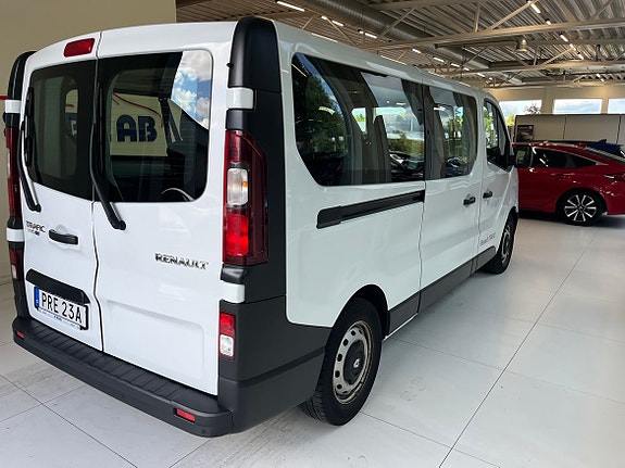 Renault Trafic 2 of 6