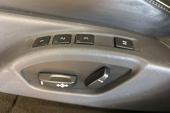 Volvo XC60 19 of 30