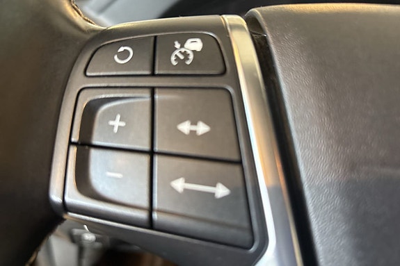 Volvo XC60 26 of 30