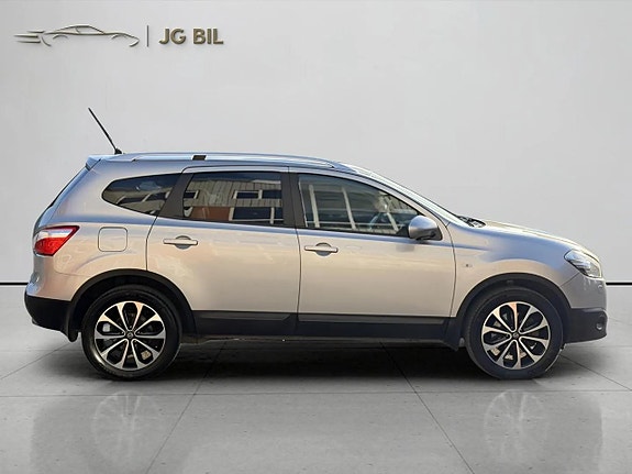 Nissan Qashqai+2 8 of 20