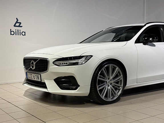 Volvo V90 2 of 18