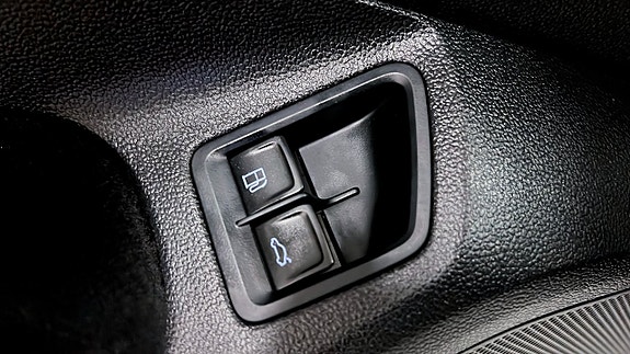 Volkswagen Passat 17 of 25