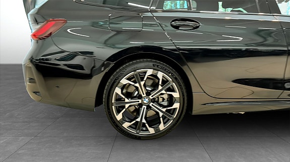 BMW 330e 9 of 9
