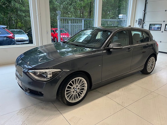BMW 118d 2 of 7