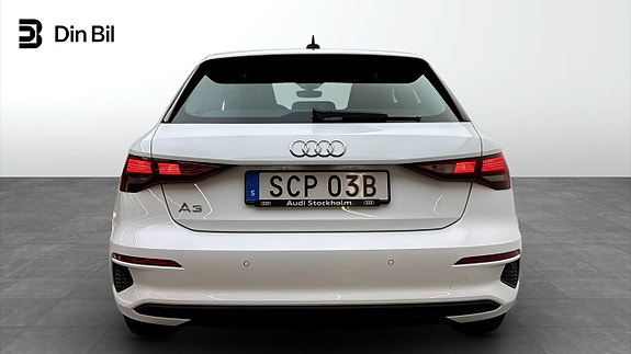 Audi A3 5 of 17