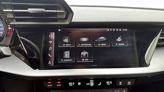 Audi A3 9 of 17