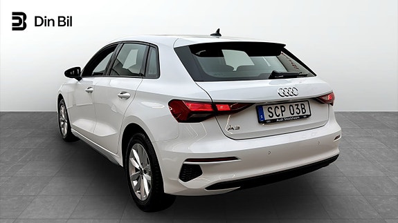 Audi A3 3 of 17