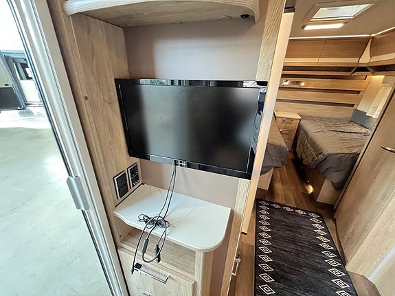 Kabe Ametist 560 / Alde / Mover / Långbäddar / Solcell / Förtält 11 of 20