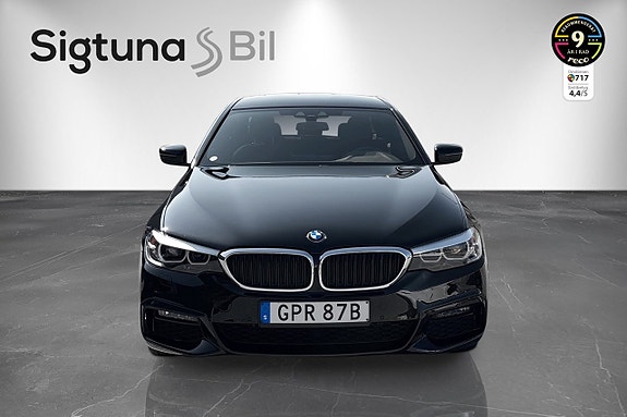 BMW 530e 2 of 30