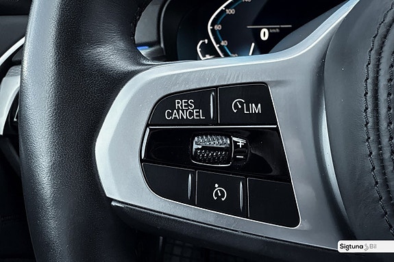 BMW 530e 21 of 30
