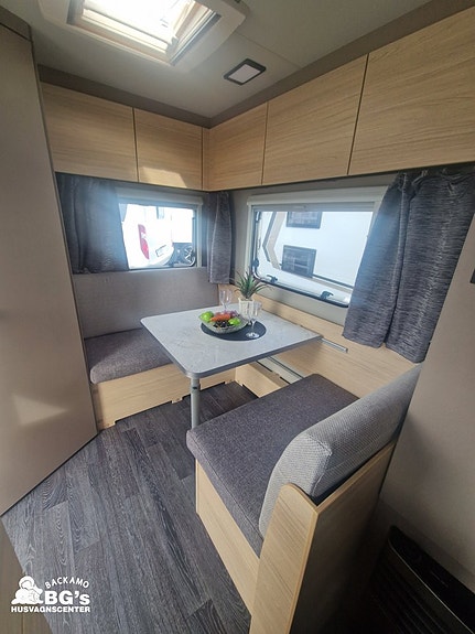 Weinsberg CaraLife 390 QD // NY&HET- 2027! // 3 of 6
