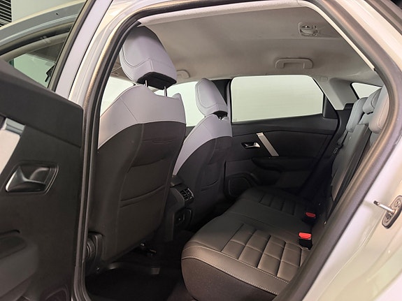 Citroen C4 10 of 11