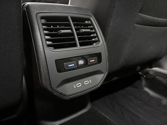 Seat Leon 22 of 22