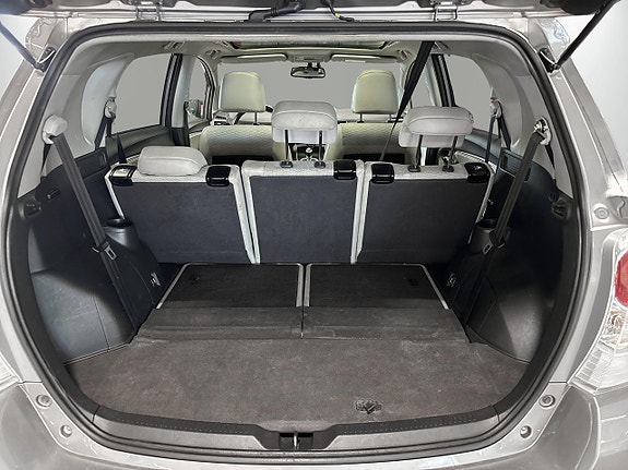 Toyota Verso 13 of 18