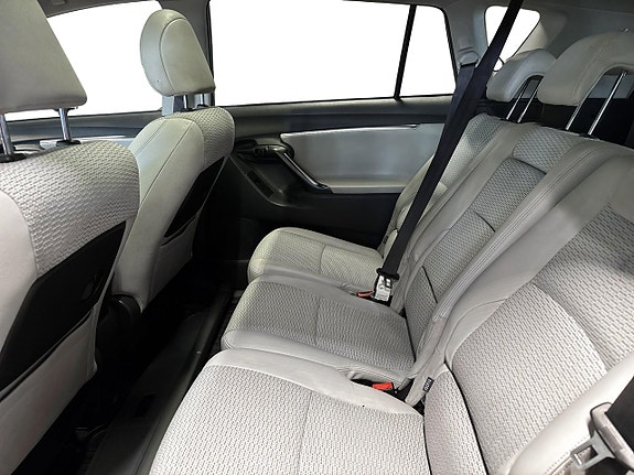 Toyota Verso 9 of 18