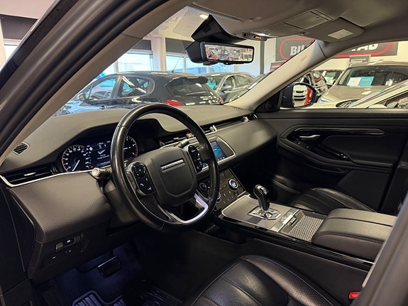 Land Rover Range Rover Evoque 11 of 30