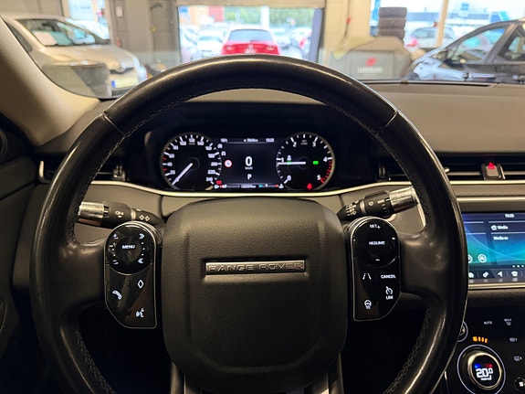 Land Rover Range Rover Evoque 13 of 30