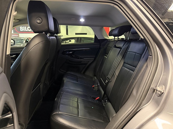 Land Rover Range Rover Evoque 29 of 30