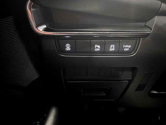 Mazda 3 8 of 18