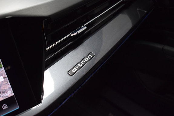 Audi Q4 e-tron 19 of 25