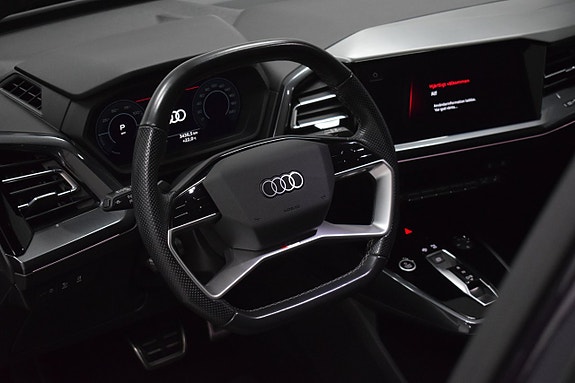 Audi Q4 e-tron 11 of 25