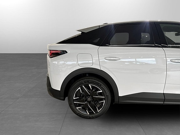 Peugeot 3008 8 of 14