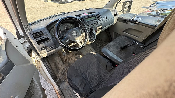 Volkswagen Transporter 9 of 10