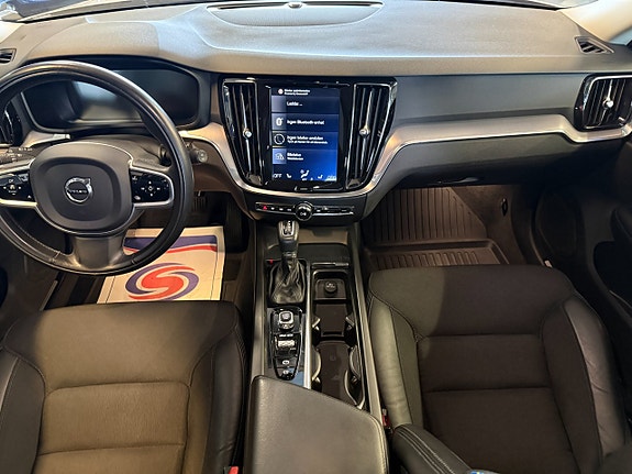 Volvo V60 10 of 16