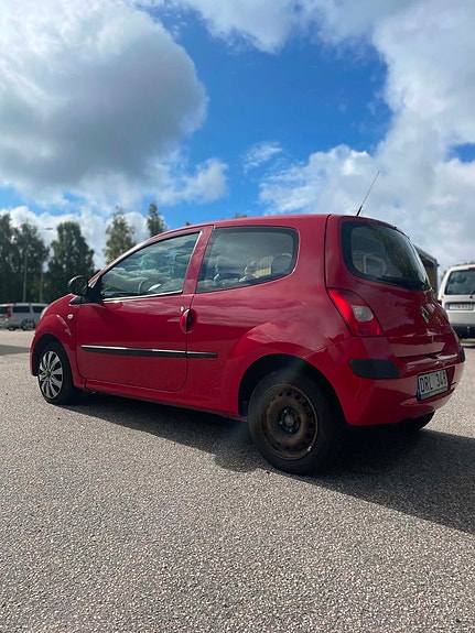 Renault Twingo 3 of 6