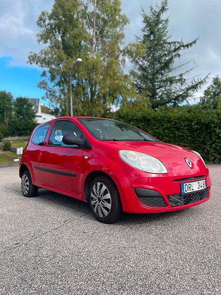 Renault Twingo 2 of 6