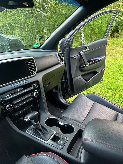 Kia Sportage 8 of 15