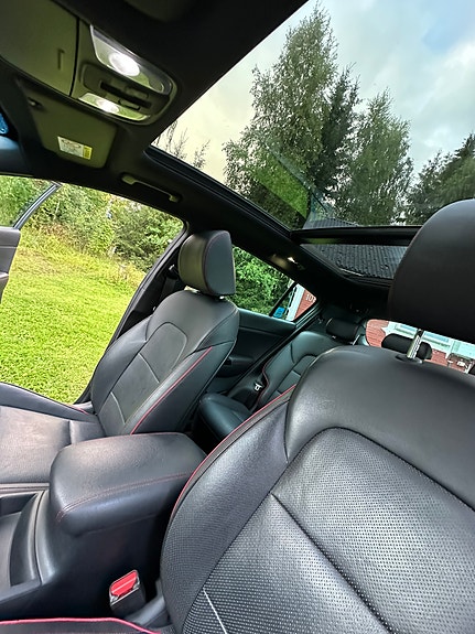 Kia Sportage 12 of 15