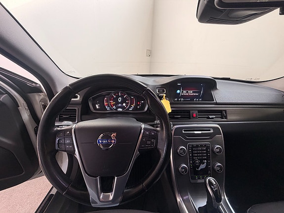 Volvo XC70 16 of 17