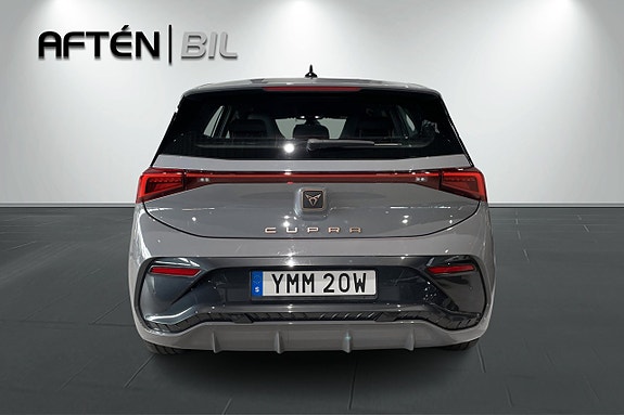 Cupra Born 9 of 23