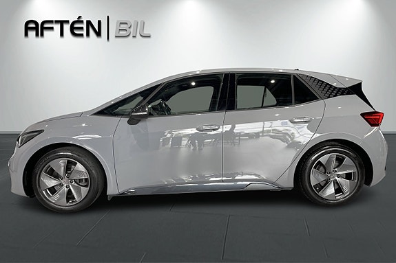 Cupra Born 6 of 23