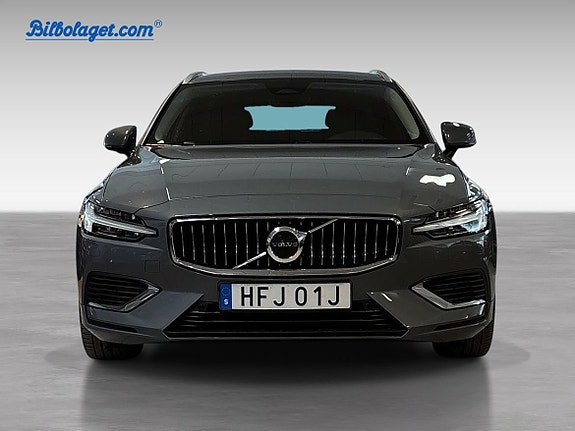 Volvo V60 2 of 16
