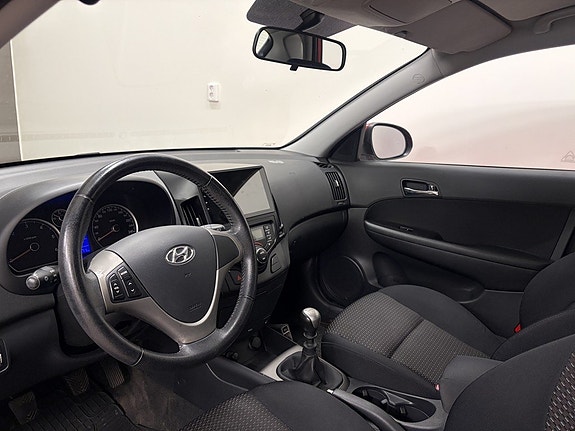 Hyundai i30 7 of 12