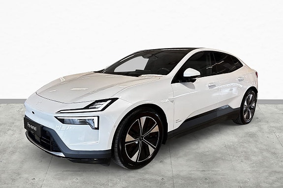Polestar 4 5 of 14