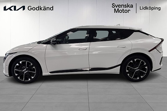 Kia EV6 3 of 25