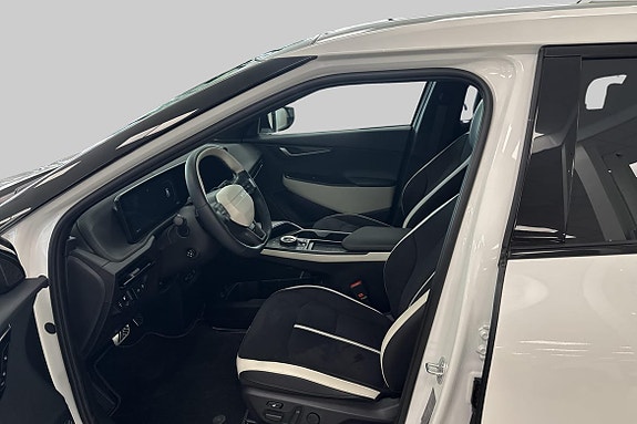Kia EV6 6 of 25