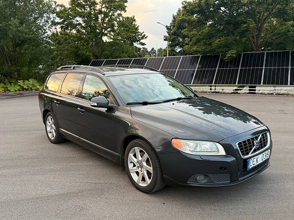 Volvo V70 4 of 7